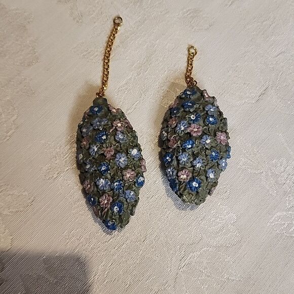 Blue and Purple Crystal Accents for Decor - Picture 1 of 3